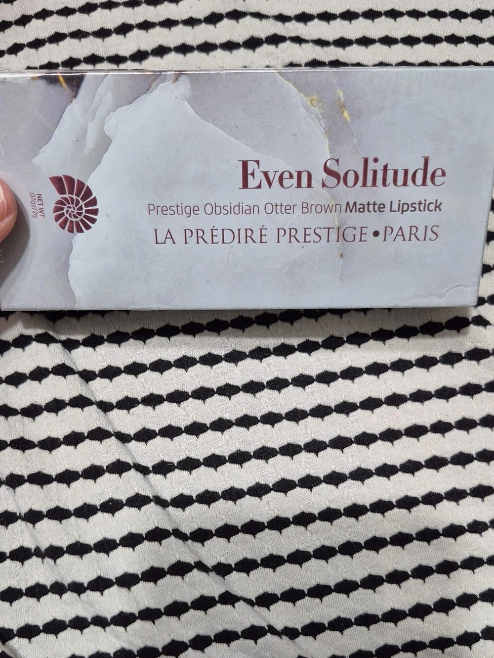 LA PRÉDIRÉ PRESTIGE Even Solitude Matte Lipstick - Obsidian Otter Brown